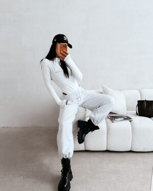 OLAVOGA ESSENTIAL body